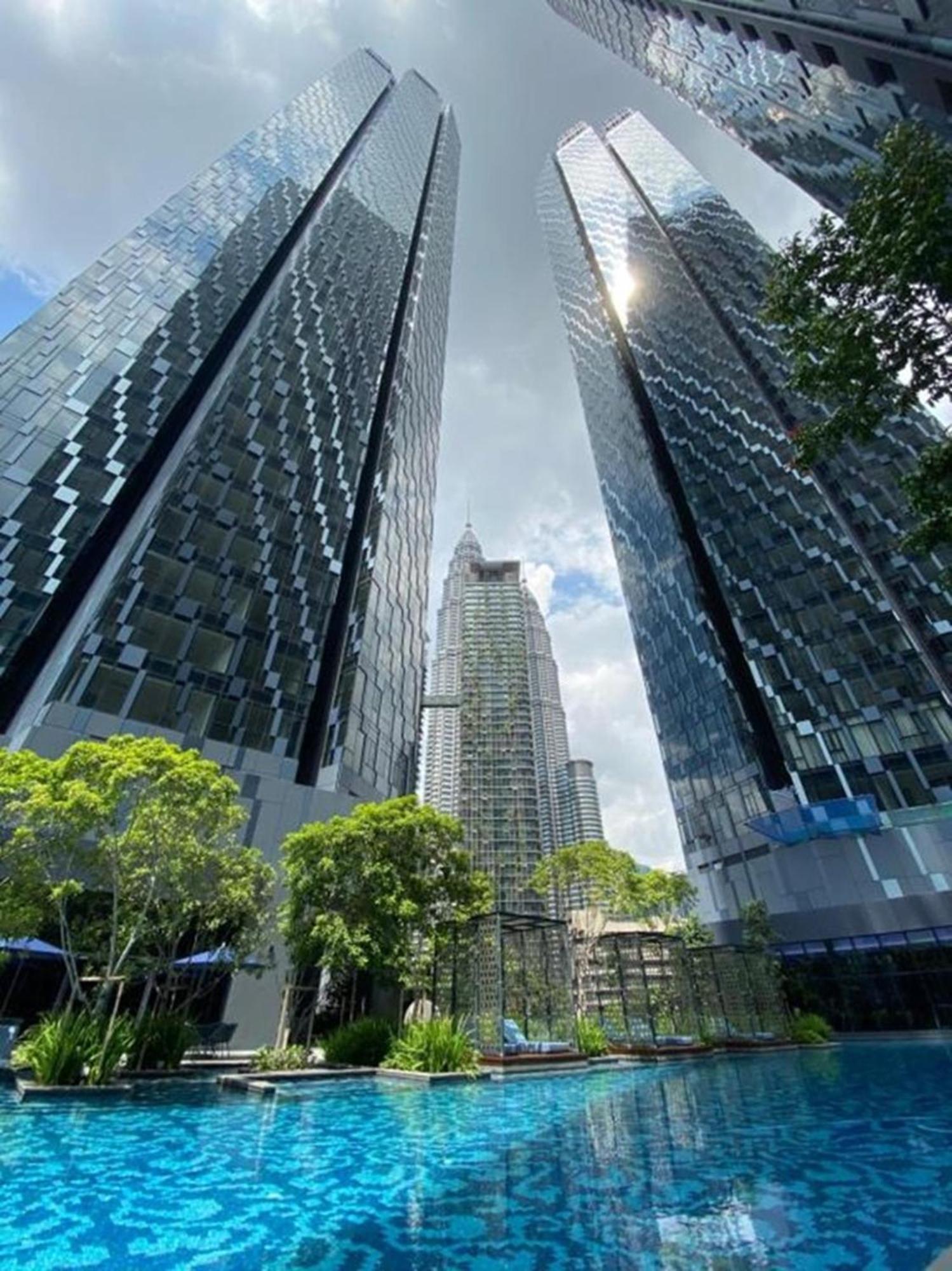 Star Klcc By B&B Куала-Лумпур Экстерьер фото