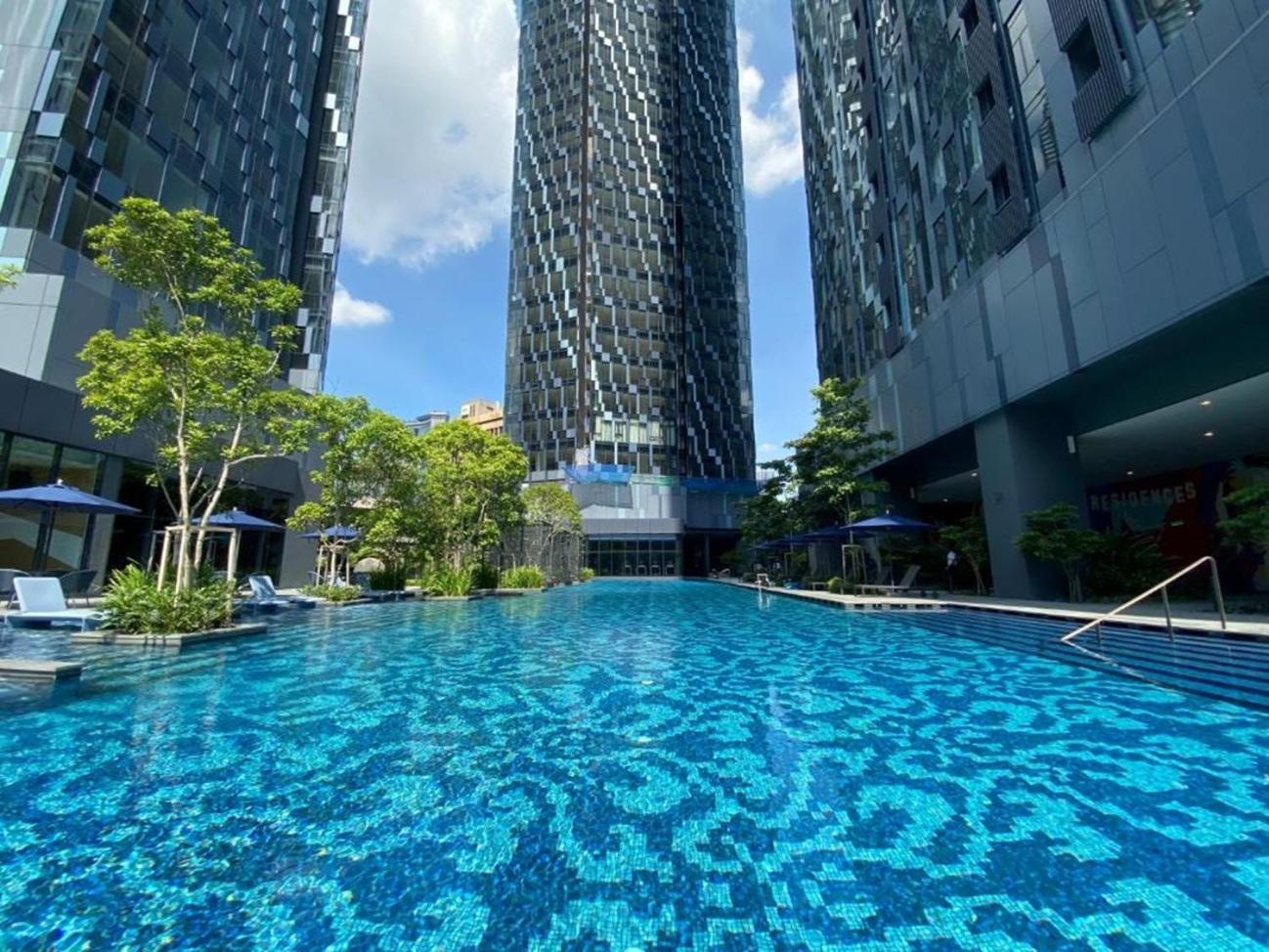 Star Klcc By B&B Куала-Лумпур Экстерьер фото